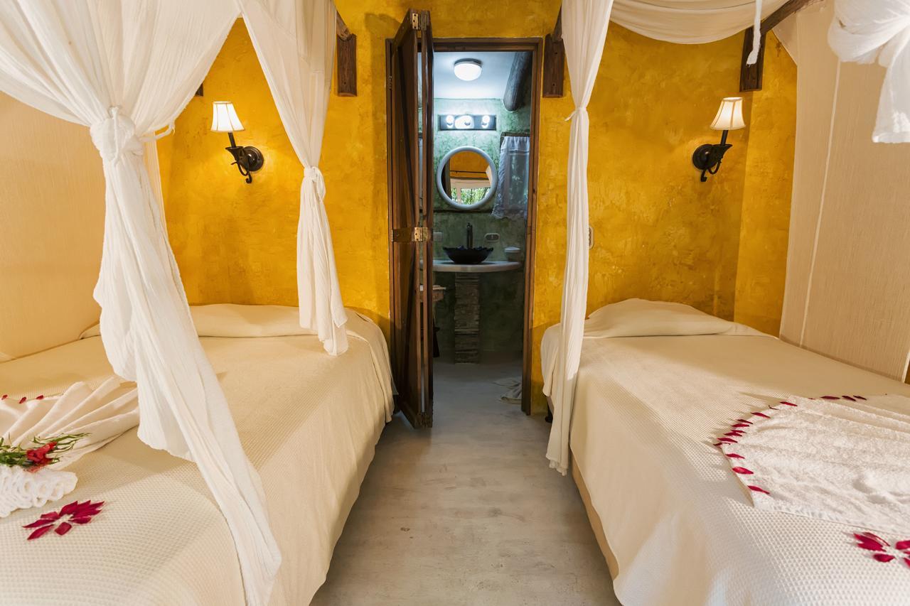 Hotel Hacienda Tijax Jungle Logde Rio Dulce Eksteriør billede